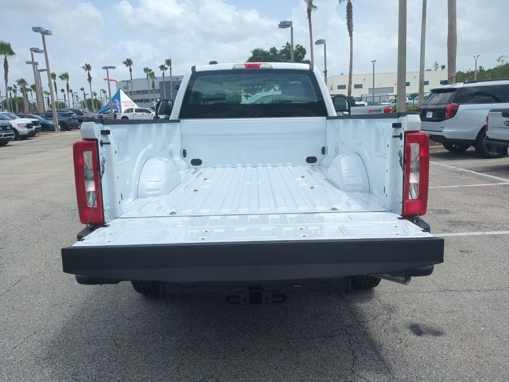 new 2025 Ford F-250 car, priced at $45,895