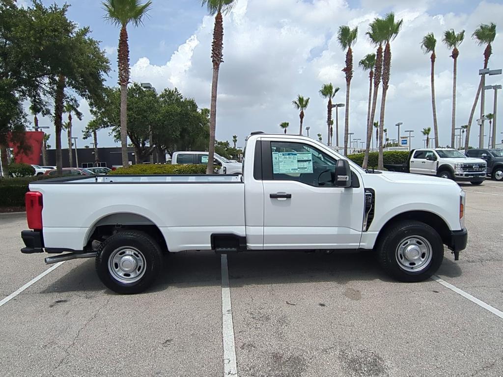 new 2025 Ford F-250 car, priced at $45,895