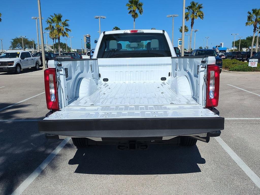 new 2025 Ford F-250 car, priced at $51,925
