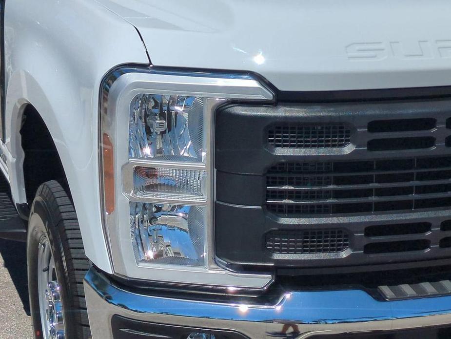 new 2024 Ford F-250 car, priced at $59,910