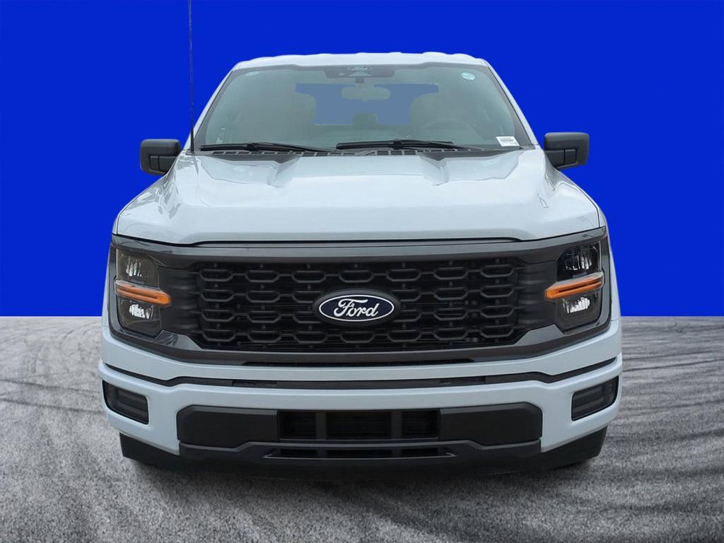 new 2025 Ford F-150 car, priced at $43,452