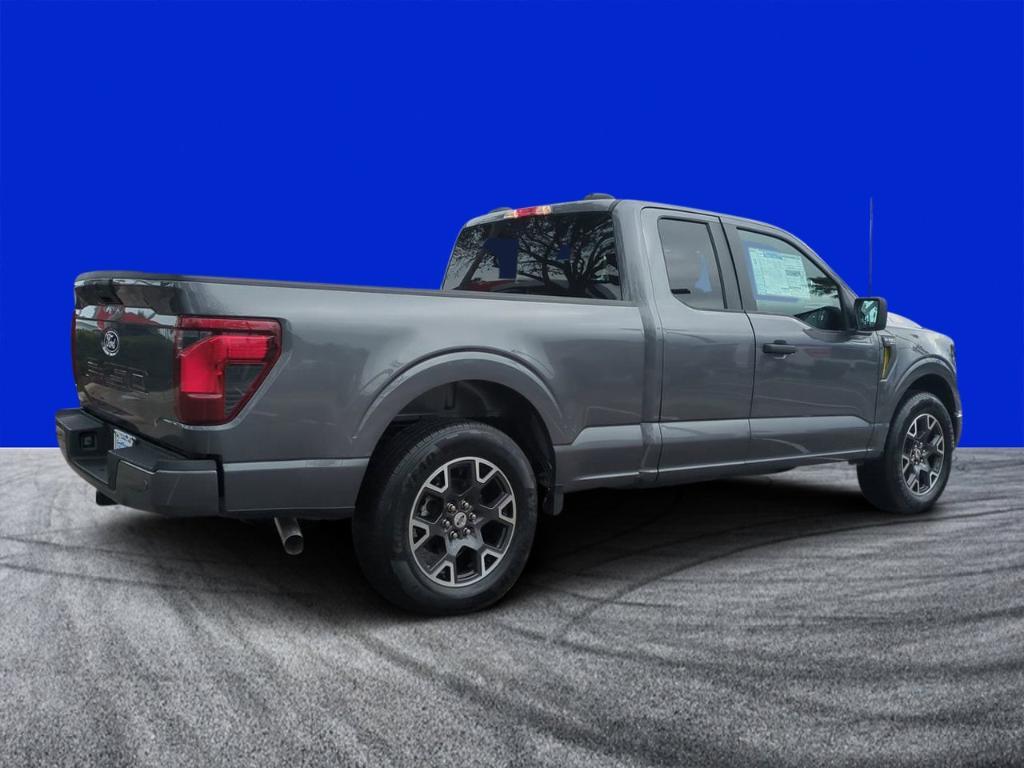 new 2025 Ford F-150 car, priced at $42,611