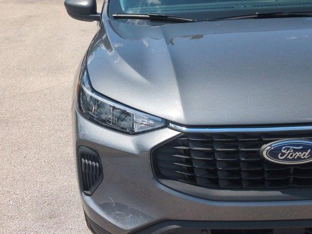 new 2025 Ford Escape car, priced at $28,218