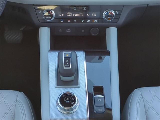 used 2023 Mitsubishi Outlander car, priced at $26,183