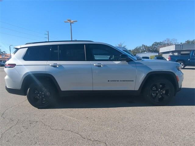 used 2021 Jeep Grand Cherokee L car, priced at $29,872