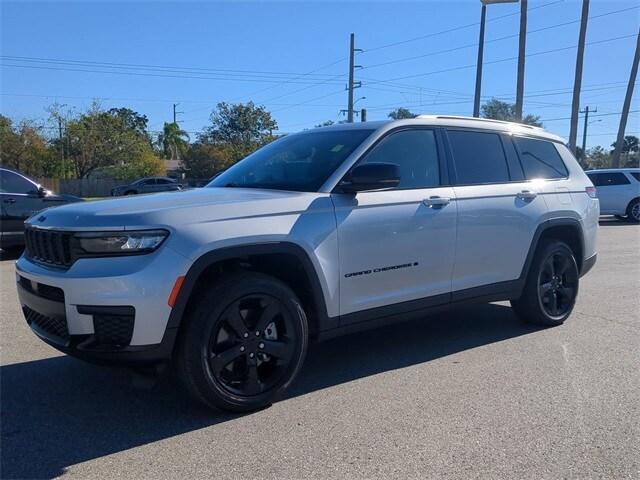 used 2021 Jeep Grand Cherokee L car, priced at $29,872