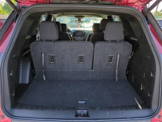 used 2023 Chevrolet Traverse car, priced at $26,492