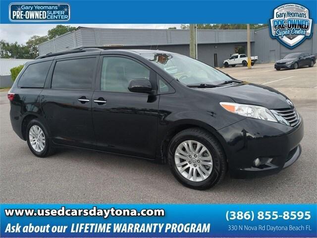 used 2017 Toyota Sienna car, priced at $17,989