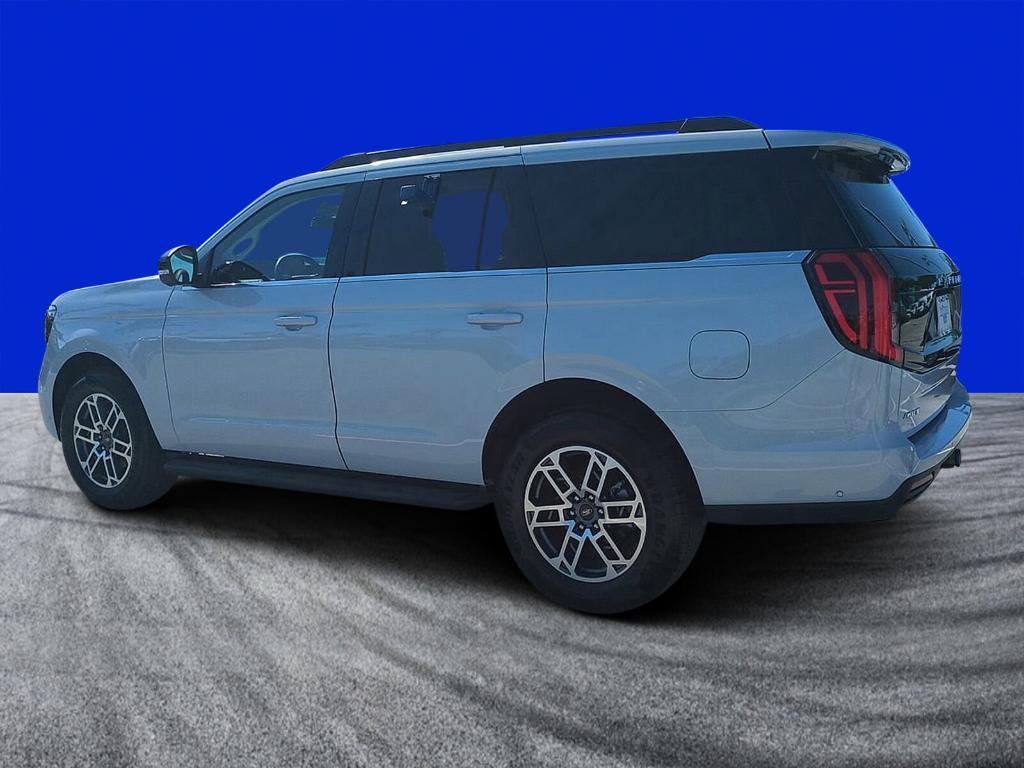 new 2025 Ford Expedition car, priced at $66,214