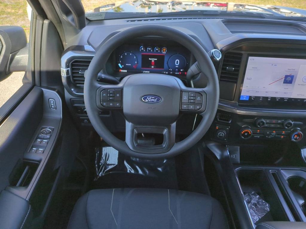 new 2025 Ford F-150 car, priced at $54,054