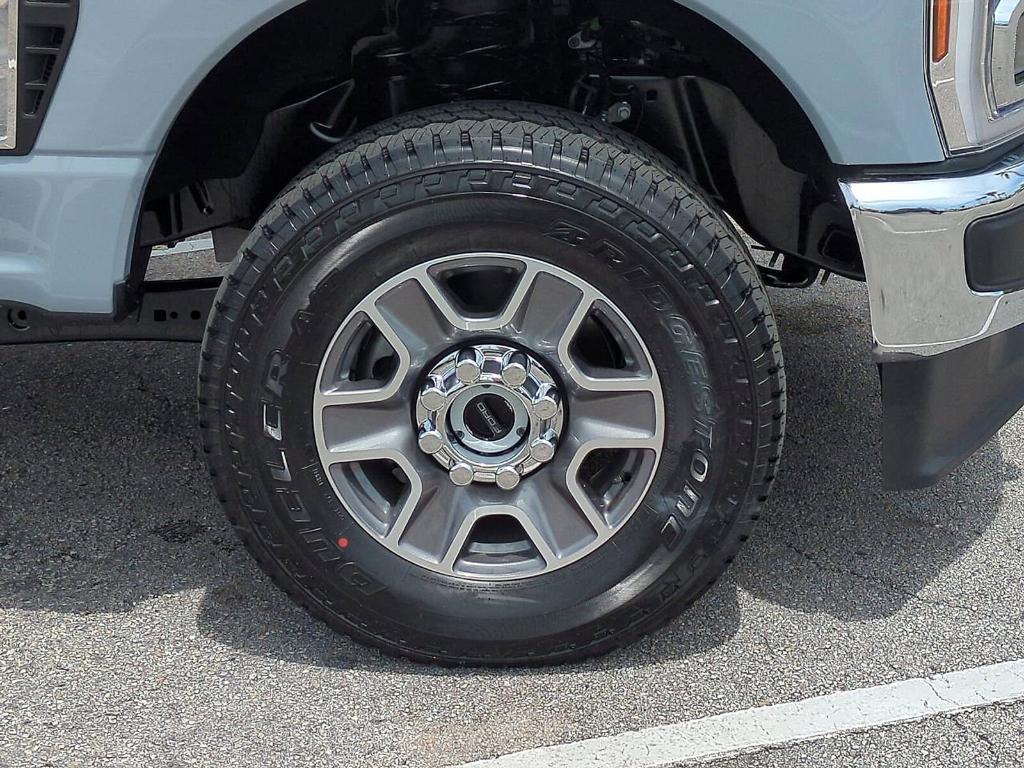 new 2025 Ford F-250 car, priced at $78,755