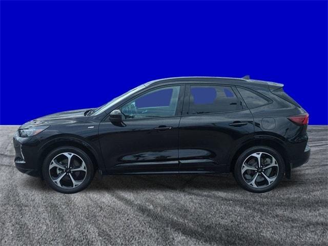 used 2023 Ford Escape car, priced at $28,121