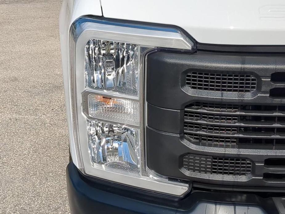 new 2024 Ford F-250 car, priced at $43,559