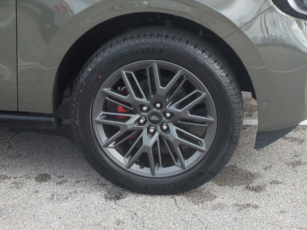 new 2025 Ford Expedition Max car, priced at $85,970