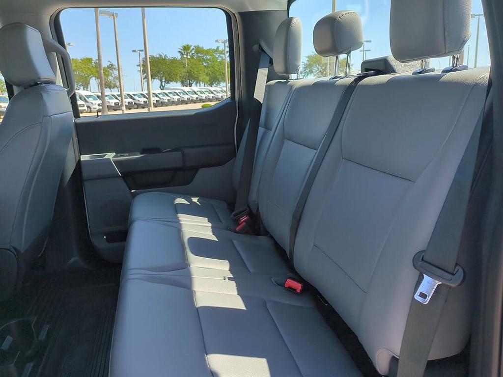 new 2025 Ford F-250 car, priced at $65,210