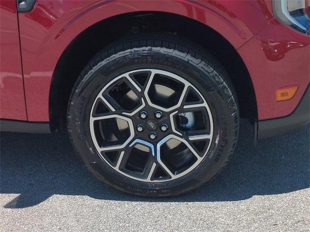 new 2025 Ford Maverick car, priced at $39,620