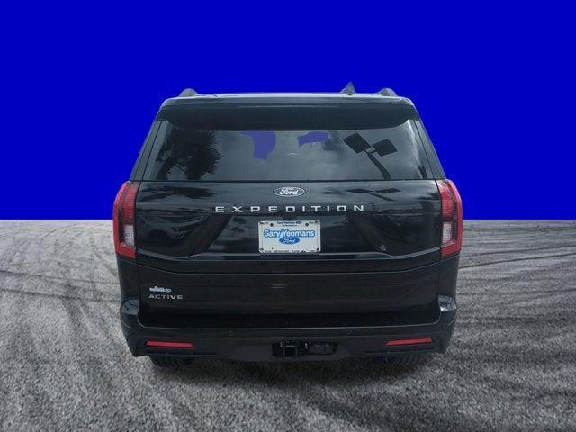 new 2025 Ford Expedition car, priced at $71,304