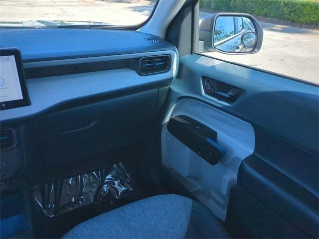 used 2025 Ford Maverick car, priced at $31,918