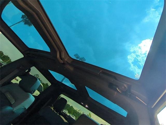 used 2025 GMC HUMMER EV Pickup car, priced at $89,999