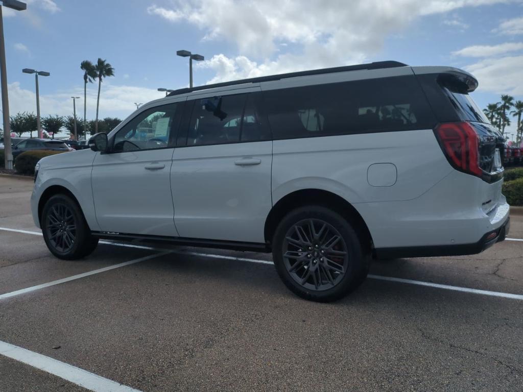 new 2025 Ford Expedition Max car, priced at $89,328