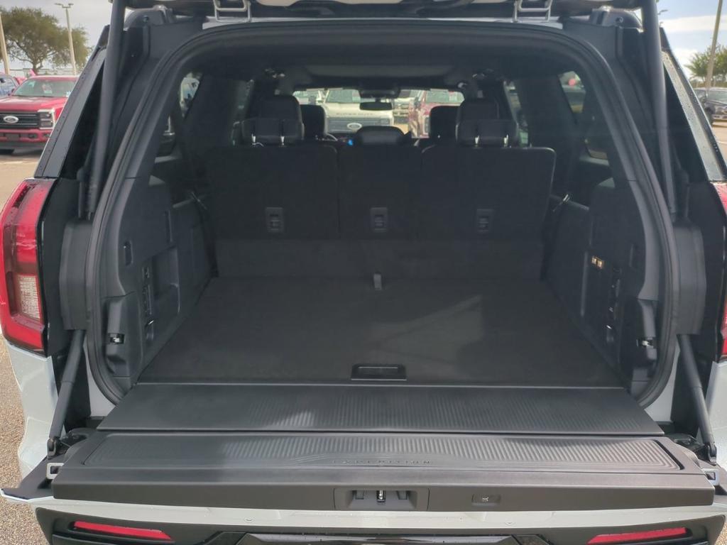 new 2025 Ford Expedition Max car, priced at $89,328