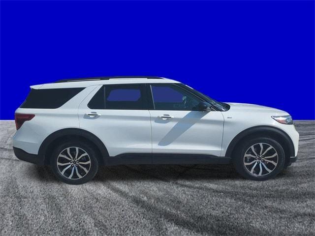 used 2022 Ford Explorer car, priced at $31,079