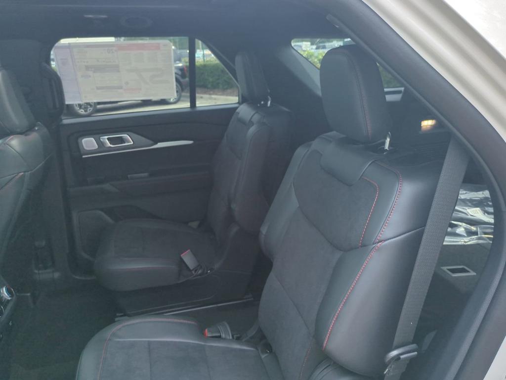 new 2025 Ford Explorer car, priced at $62,480