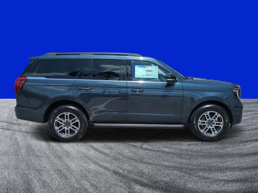 new 2025 Ford Expedition car, priced at $68,705