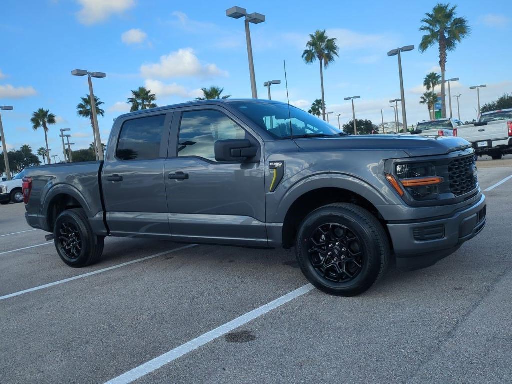 new 2025 Ford F-150 car, priced at $50,904