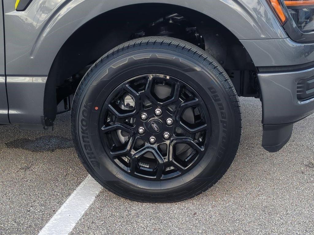 new 2025 Ford F-150 car, priced at $50,904