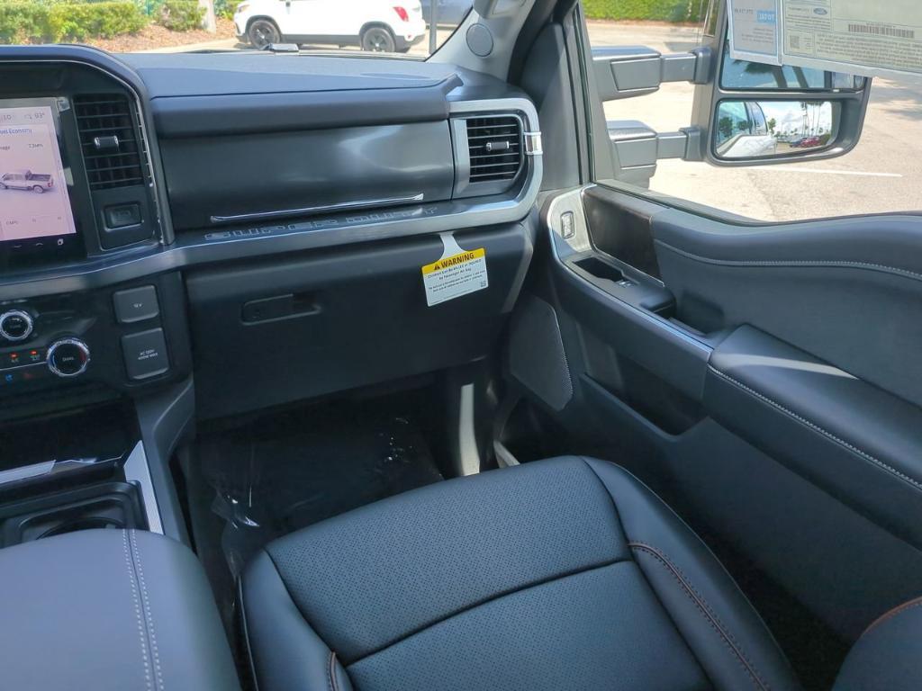 new 2025 Ford F-250 car, priced at $77,760