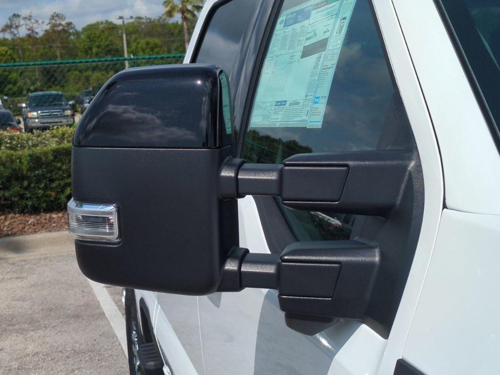 new 2025 Ford F-250 car, priced at $77,760