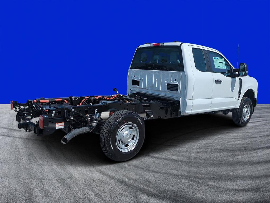 new 2025 Ford F-250 car, priced at $52,335