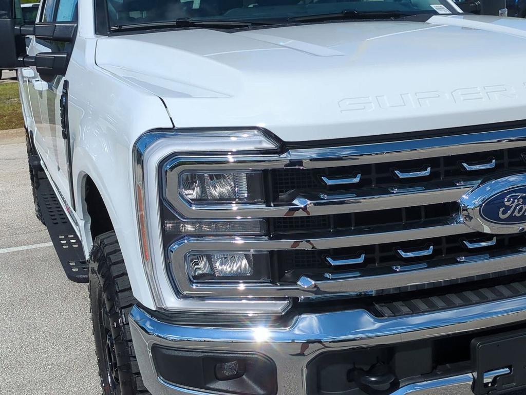 new 2025 Ford F-250 car, priced at $84,560