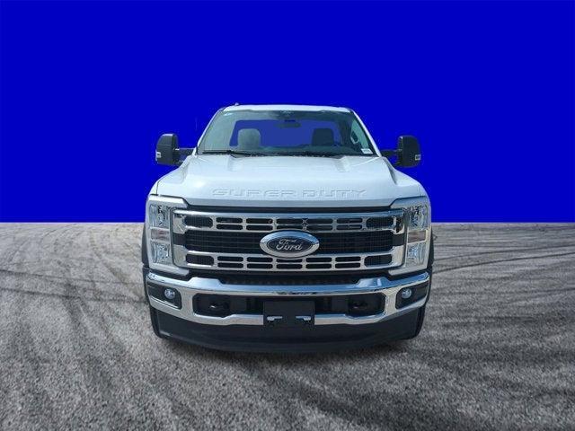 new 2025 Ford F-450 car, priced at $62,725