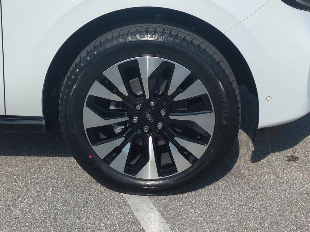 new 2025 Ford Expedition Max car, priced at $82,235