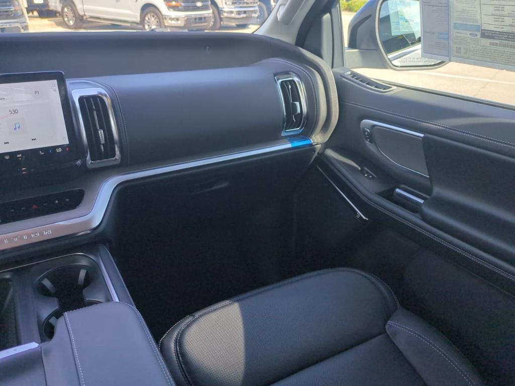 new 2025 Ford Expedition Max car, priced at $82,235