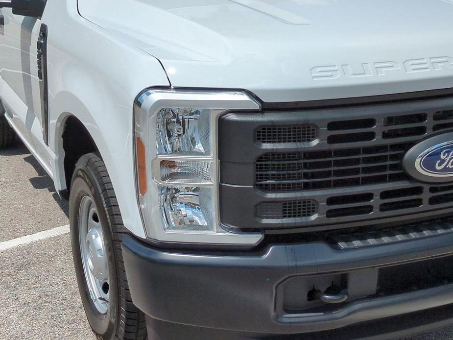 new 2024 Ford F-250 car, priced at $43,309