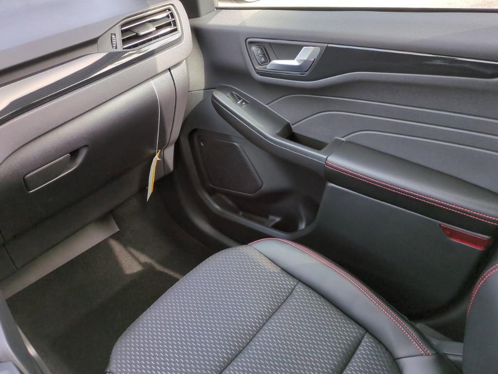 new 2025 Ford Escape car, priced at $34,475