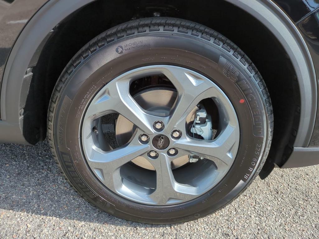 new 2025 Ford Escape car, priced at $34,475