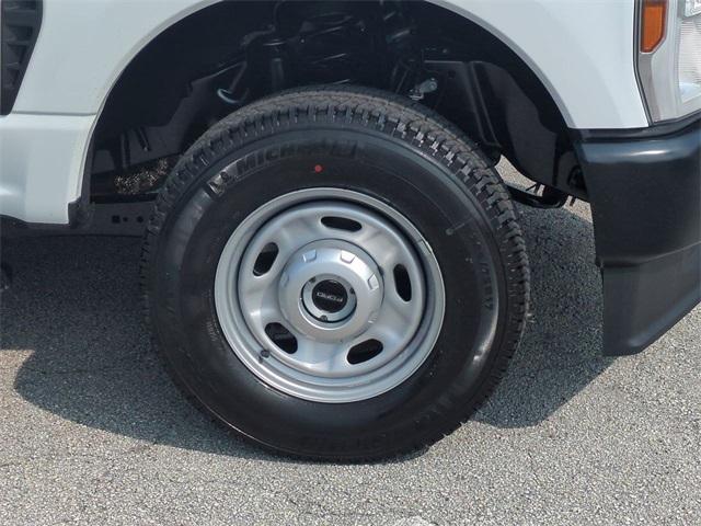 new 2025 Ford F-250 car, priced at $51,465