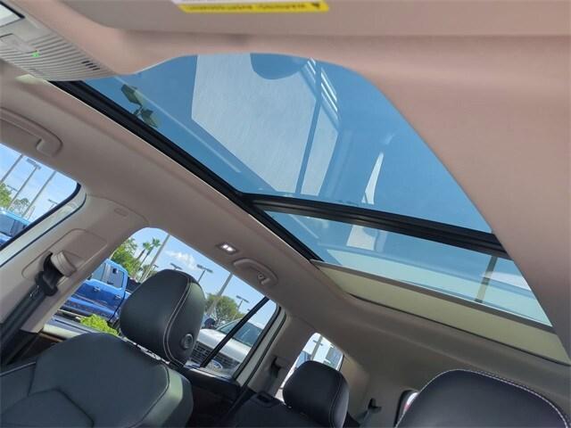 used 2024 Volkswagen Atlas car, priced at $36,422