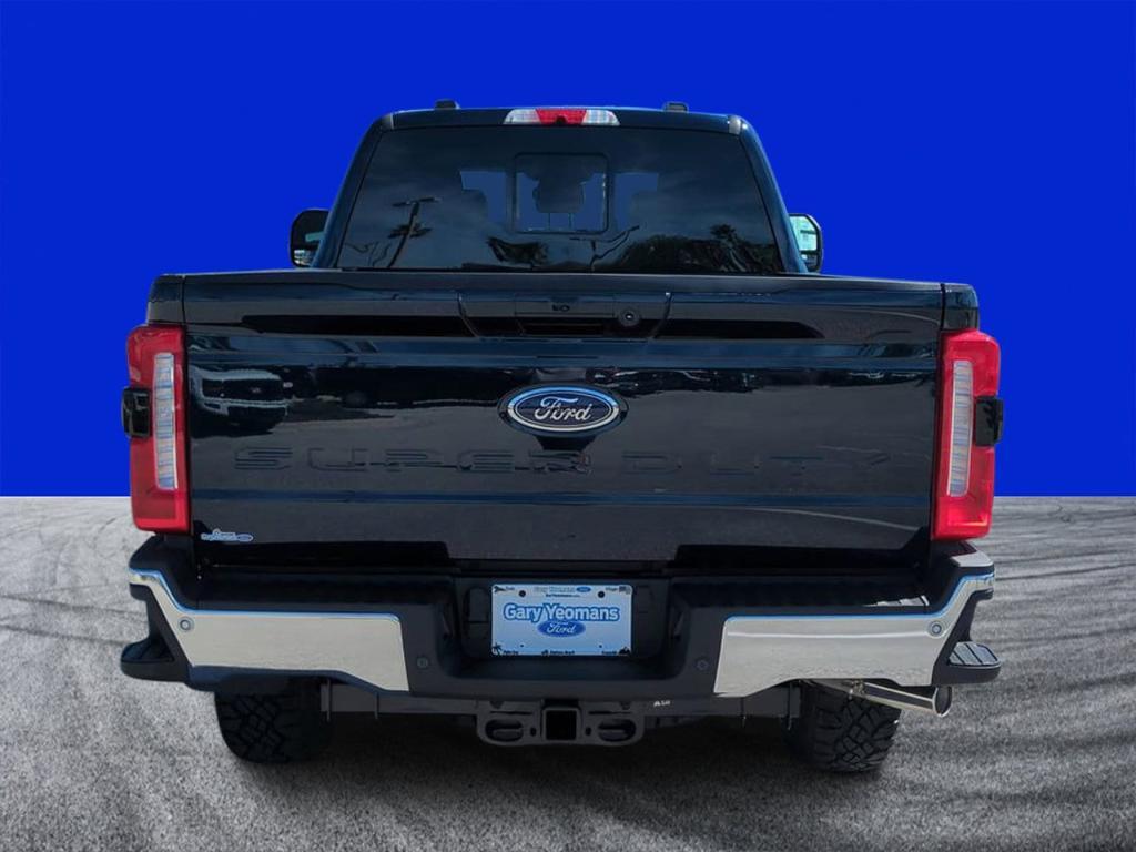 new 2025 Ford F-250 car, priced at $81,700