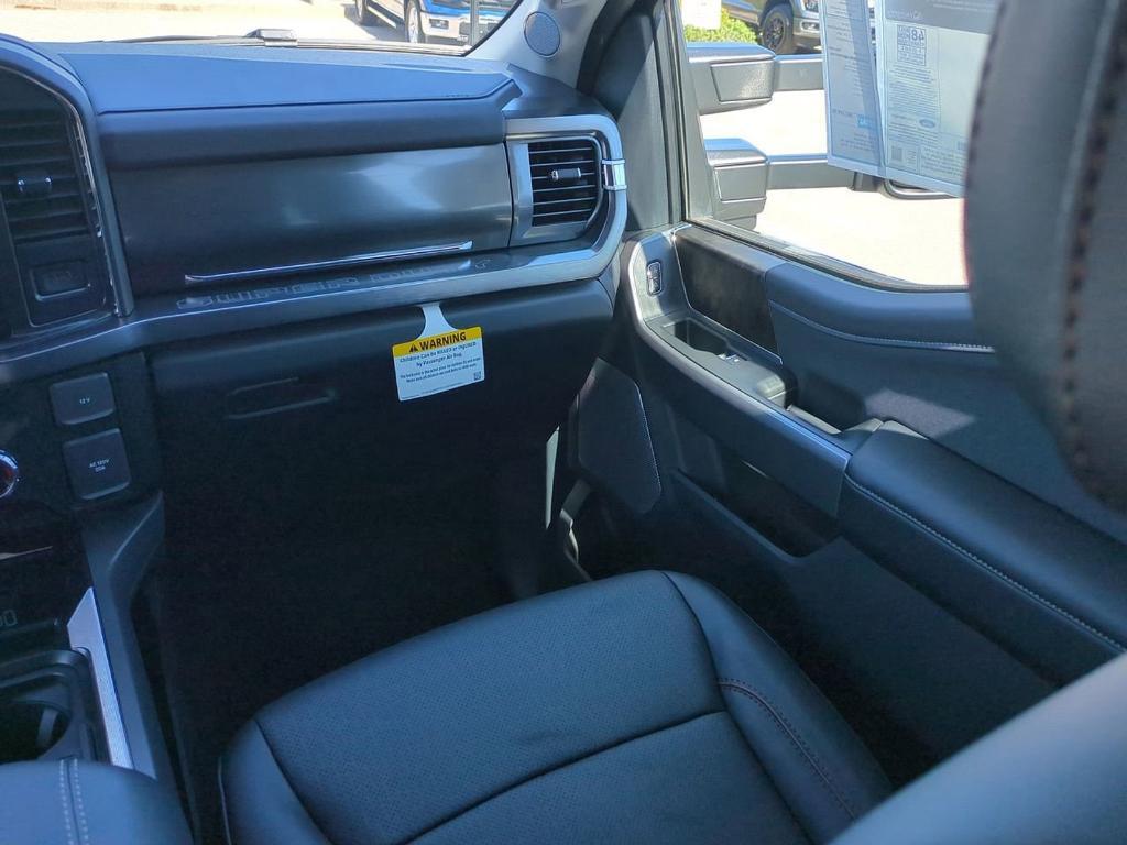 new 2025 Ford F-250 car, priced at $81,700