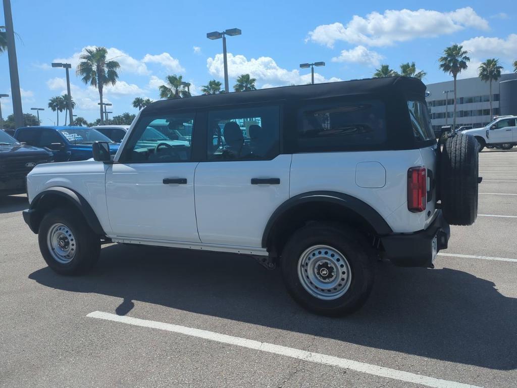 new 2025 Ford Bronco car, priced at $41,622