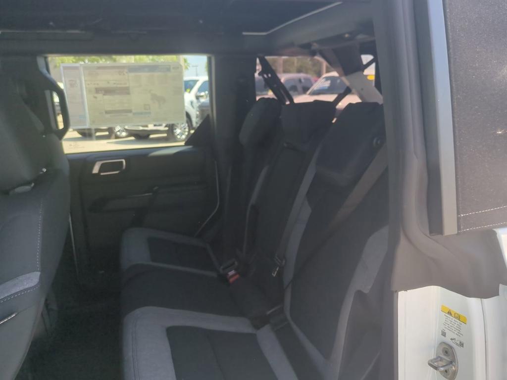 new 2025 Ford Bronco car, priced at $41,622