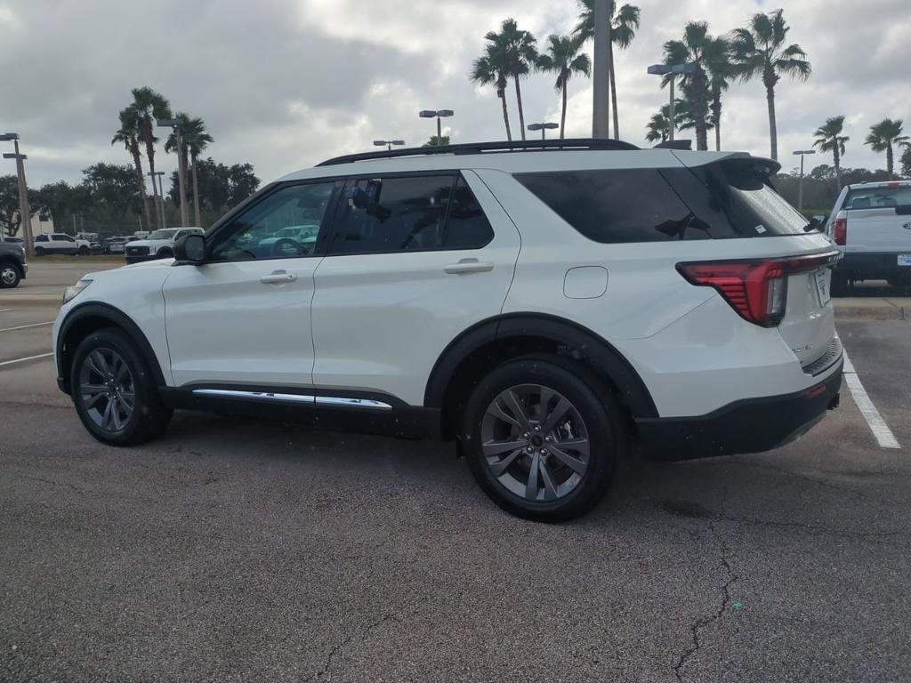 new 2025 Ford Explorer car, priced at $41,160