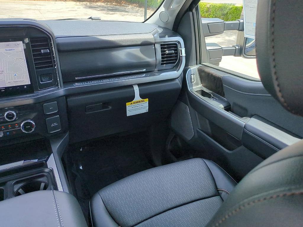 new 2025 Ford F-250 car, priced at $77,760