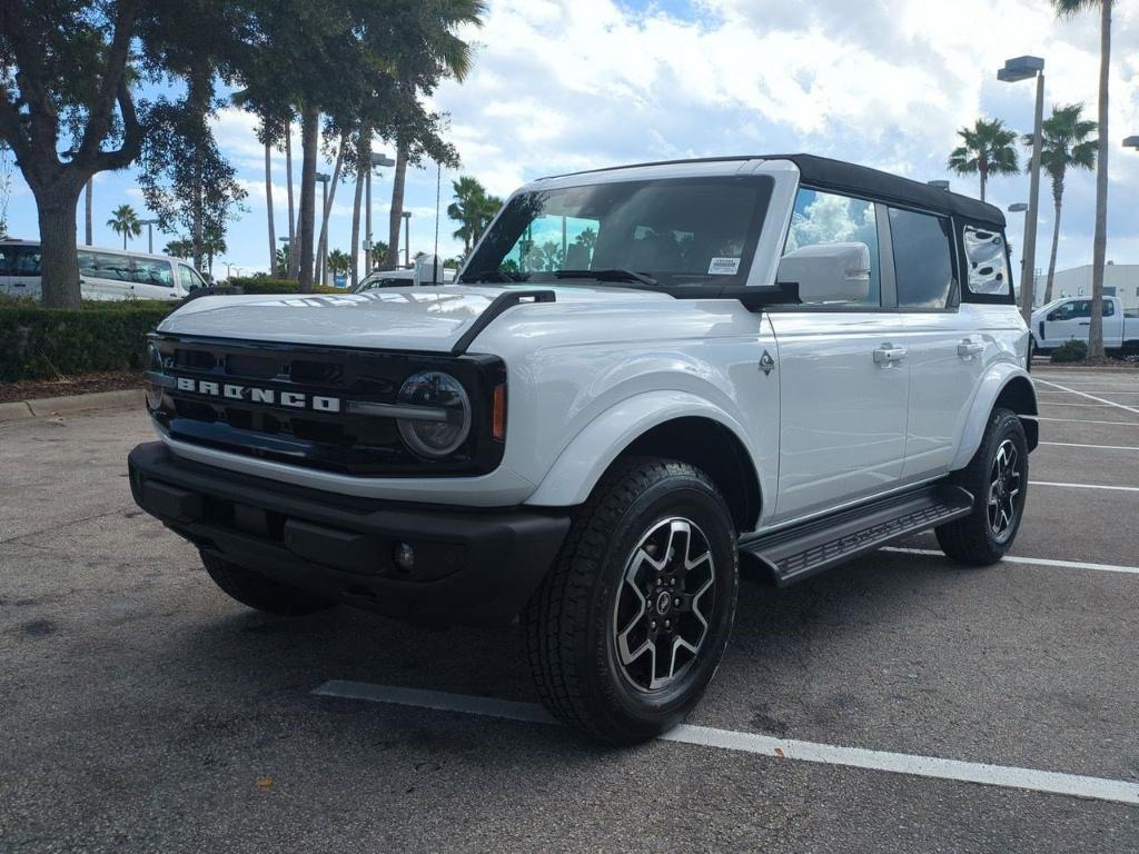 new 2025 Ford Bronco car, priced at $52,905
