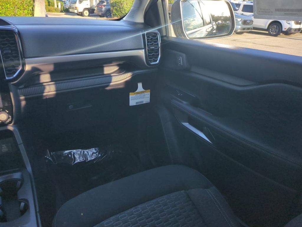 new 2025 Ford Ranger car, priced at $41,600